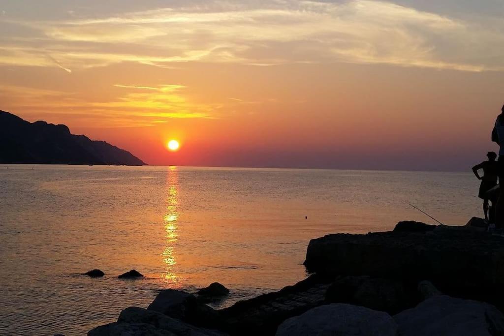 Appartamento In Villetta A 2 Passi Dal Mare E Dal Centro 페자로 외부 사진