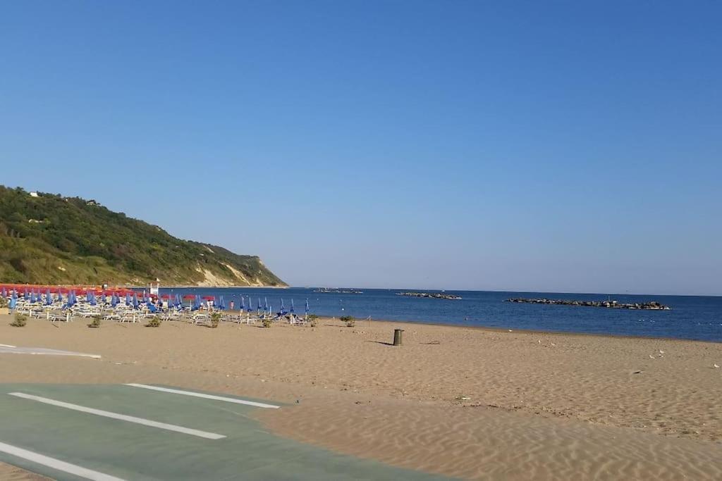 Appartamento In Villetta A 2 Passi Dal Mare E Dal Centro 페자로 외부 사진
