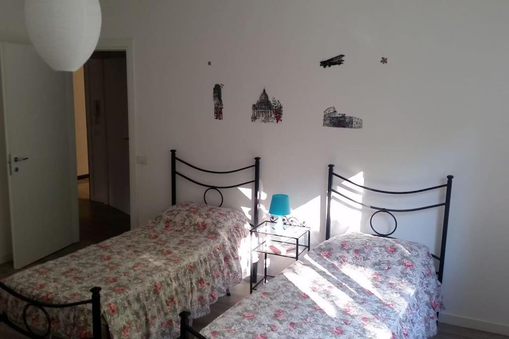 Appartamento In Villetta A 2 Passi Dal Mare E Dal Centro 페자로 외부 사진